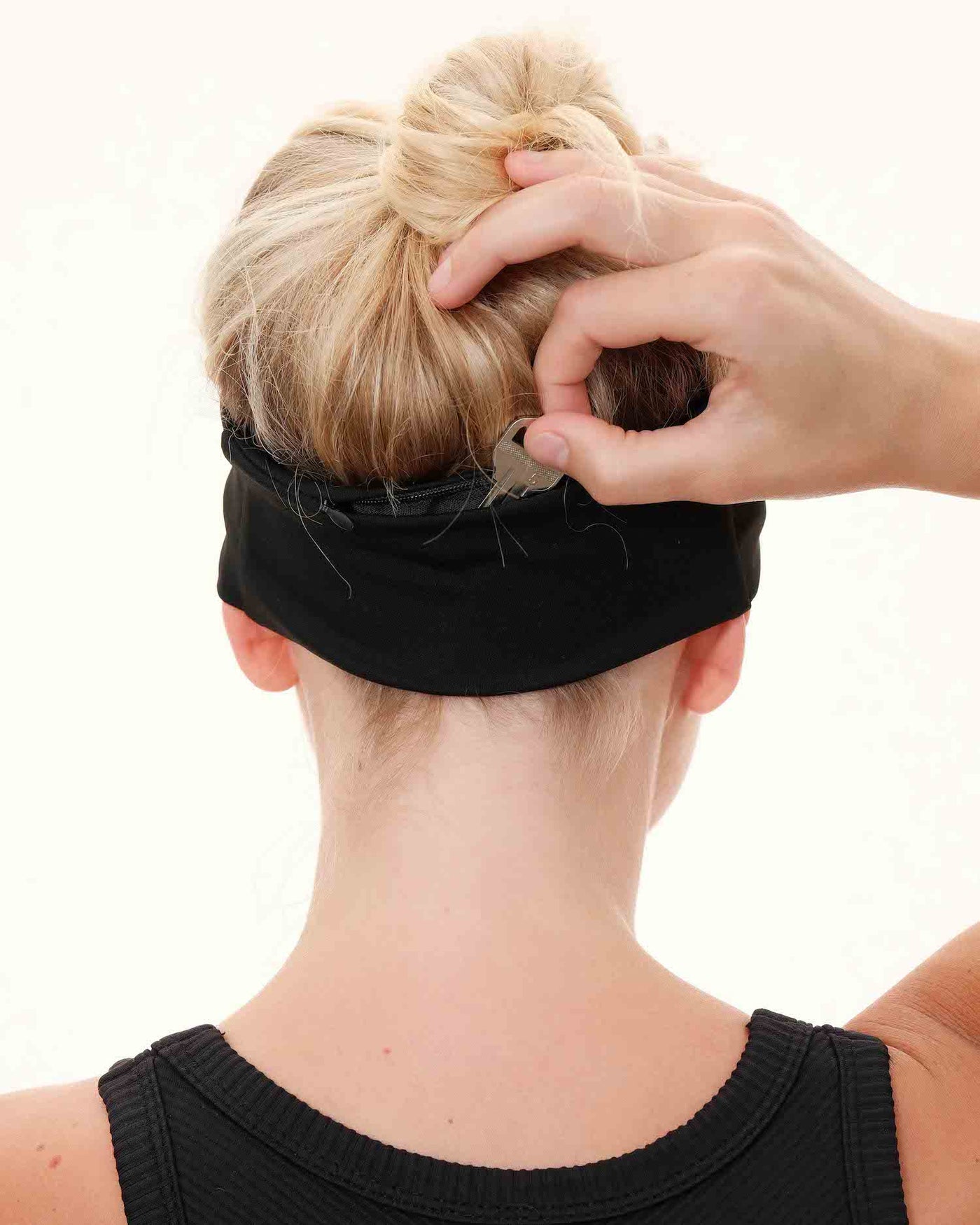 Black Athletic Zipper Pocket Headband - Smunchys
