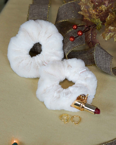 Holiday White Faux Fur - Smunchys