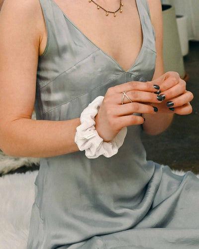Milky White Zipper Scrunchie - Smunchys